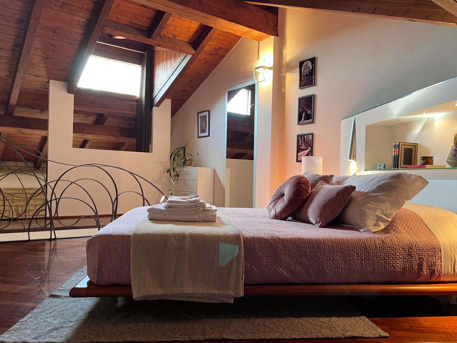 Civico 24 Apartment Cremona Luaran gambar